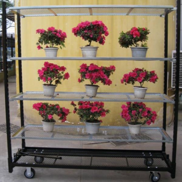 Која врста сталка за биљке је најефикаснија употреба простора на балкону?